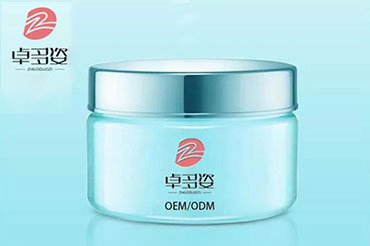 學(xué)會(huì)這4招，夜間肌膚也能美白